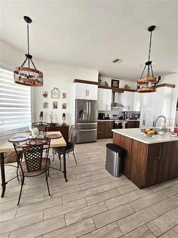 2826 MIDDLETON CIRCLE, Kissimmee, FL 34743