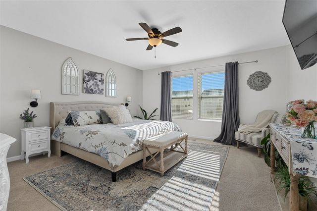 1327 Gardner Pond Lane, Vicksburg, MI 49097