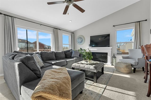 1327 Gardner Pond Lane, Vicksburg, MI 49097