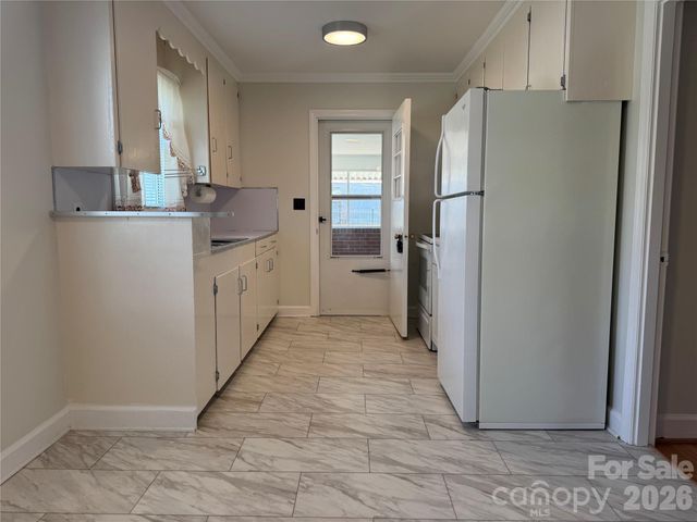 309 Morehead Drive, Marion, NC 28752