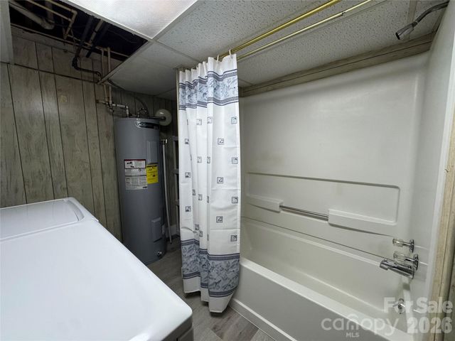 309 Morehead Drive, Marion, NC 28752