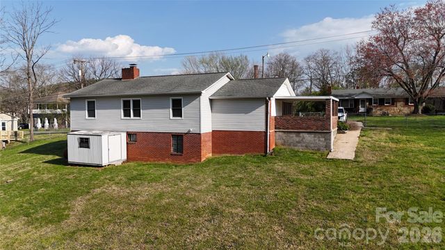 309 Morehead Drive, Marion, NC 28752