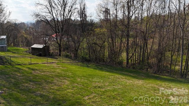 309 Morehead Drive, Marion, NC 28752