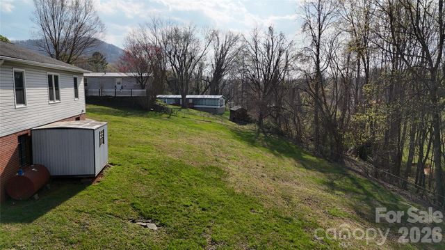 309 Morehead Drive, Marion, NC 28752