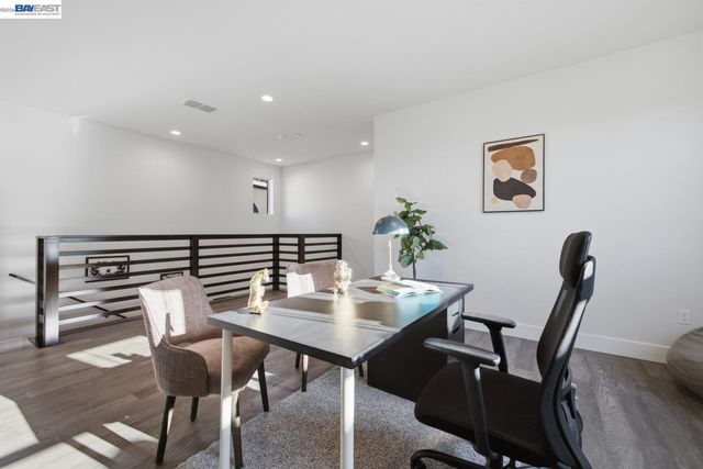 17 Ben Nevis Pl, Hayward, CA 94542