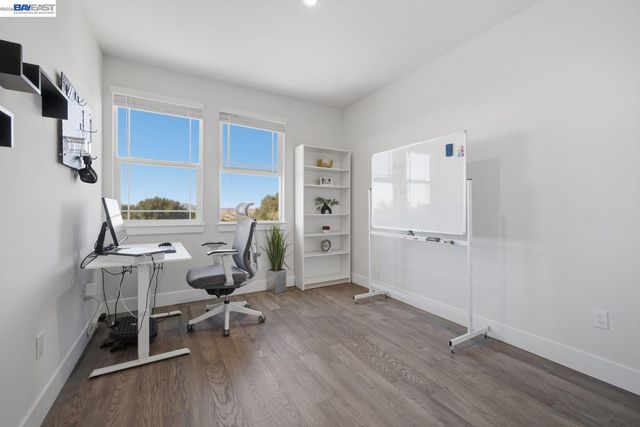 17 Ben Nevis Pl, Hayward, CA 94542