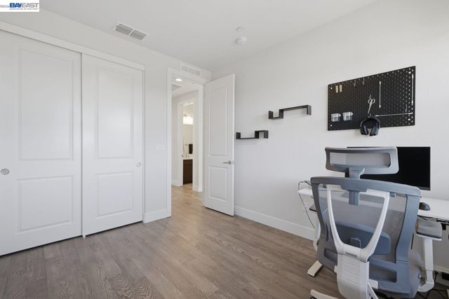 17 Ben Nevis Pl, Hayward, CA 94542