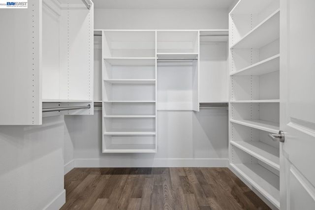 17 Ben Nevis Pl, Hayward, CA 94542