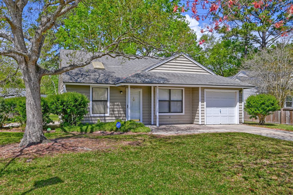 1139 Bellwood Road, Charleston, SC 29412