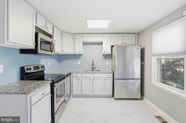 5415 KING ARTHUR CIR, Baltimore, MD 21237