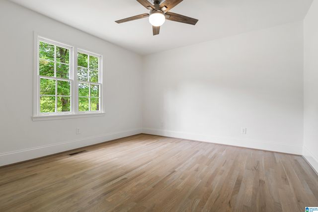 1049 SHADES AVENUE, Hoover, AL 35226