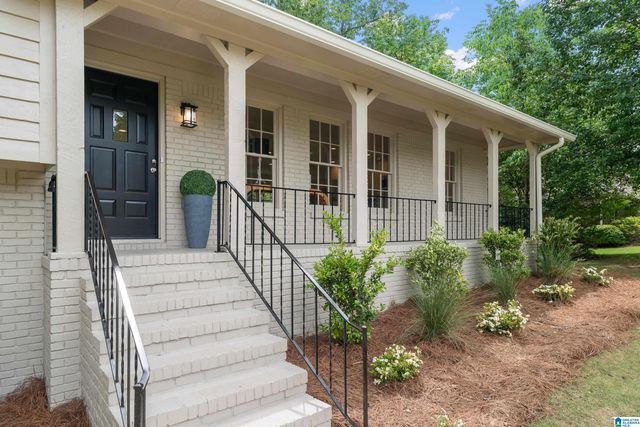 1049 SHADES AVENUE, Hoover, AL 35226
