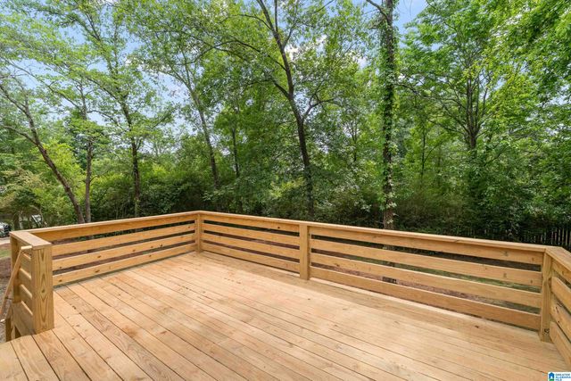 1049 SHADES AVENUE, Hoover, AL 35226