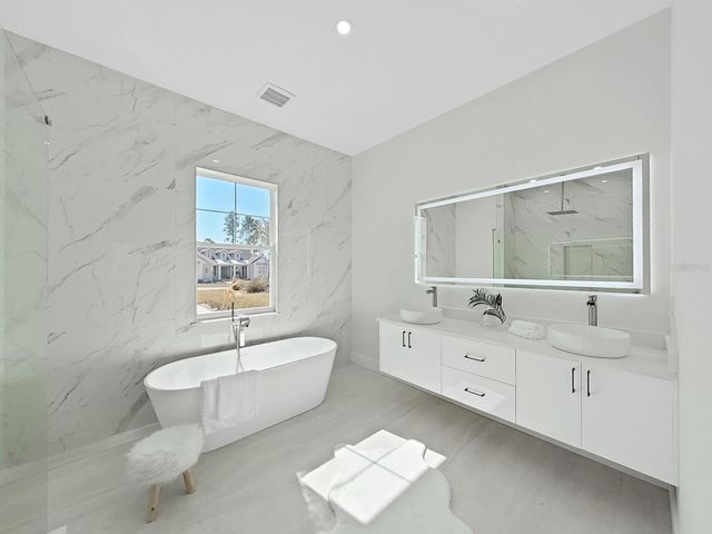 4716 HICKORY OAK DRIVE, Brooksville, FL 34601