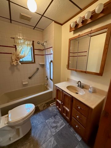 704 Engelman Street, City Of Manistee, MI 49660