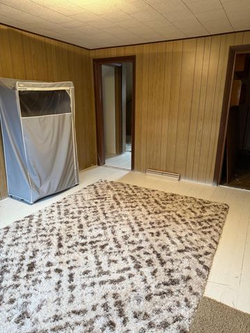 704 Engelman Street, City Of Manistee, MI 49660