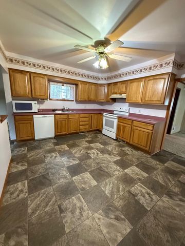 704 Engelman Street, City Of Manistee, MI 49660