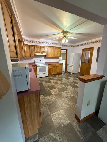 704 Engelman Street, City Of Manistee, MI 49660