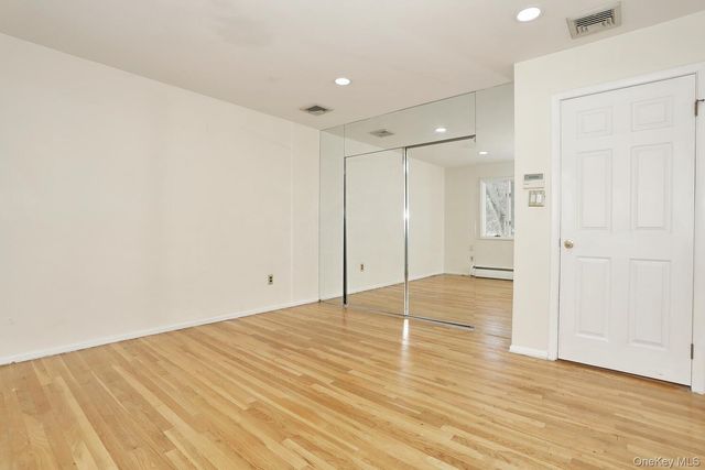 30 Bridle Road, Spring Valley, NY 10977