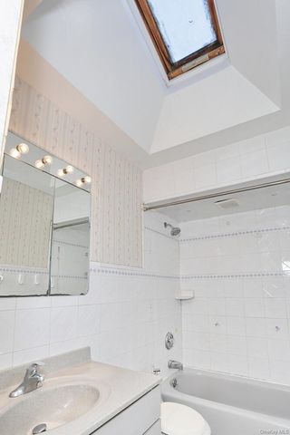 30 Bridle Road, Spring Valley, NY 10977