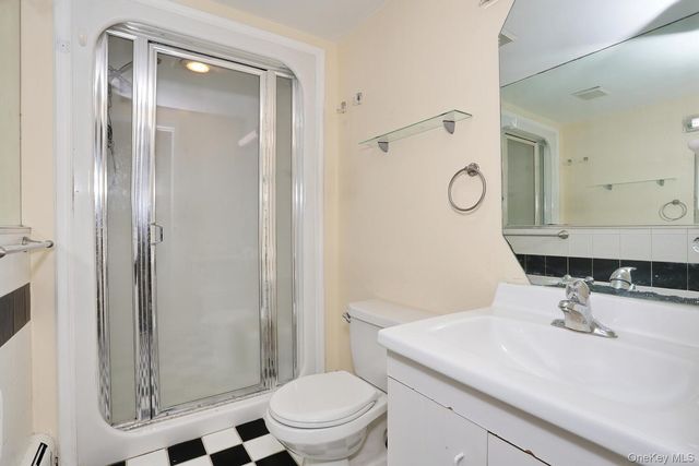 30 Bridle Road, Spring Valley, NY 10977