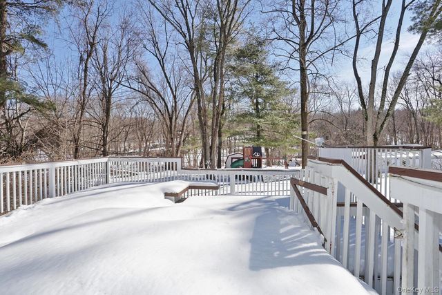 30 Bridle Road, Spring Valley, NY 10977