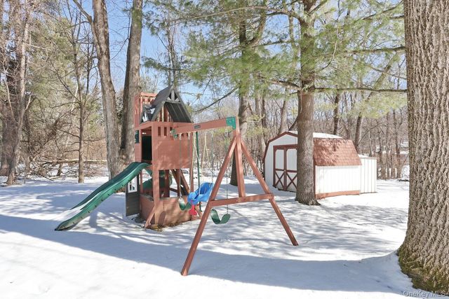 30 Bridle Road, Spring Valley, NY 10977