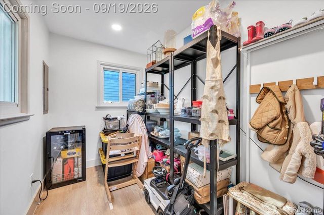 3072 Robina Avenue, Berkley, MI 48072