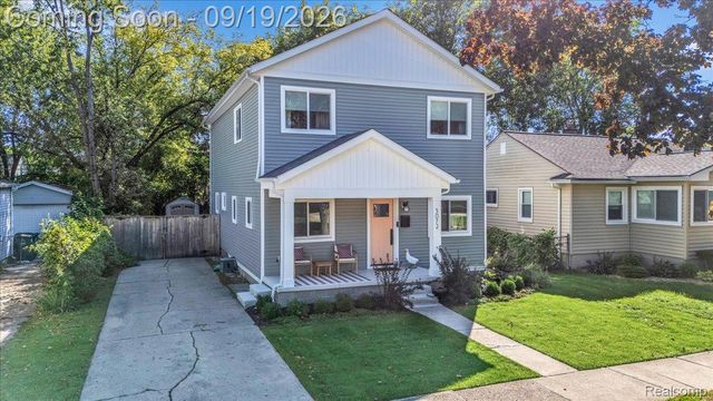 3072 Robina Avenue, Berkley, MI 48072