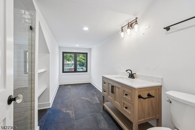 51 Herfort Rd, Wayne Twp., NJ 07470