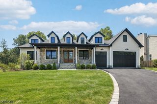 51 Herfort Rd, Wayne Twp., NJ 07470
