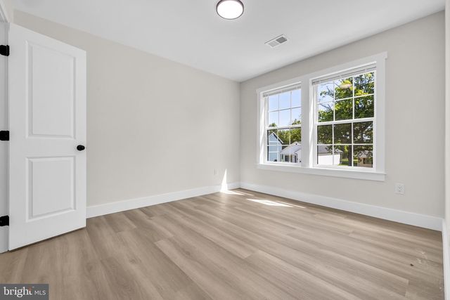 1 SUNRISE AVE, Ridgely, MD 21660