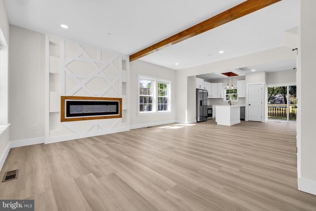 1 SUNRISE AVE, Ridgely, MD 21660
