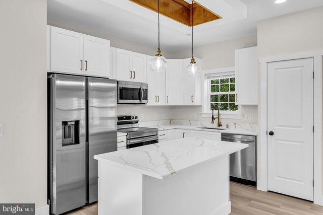 1 SUNRISE AVE, Ridgely, MD 21660
