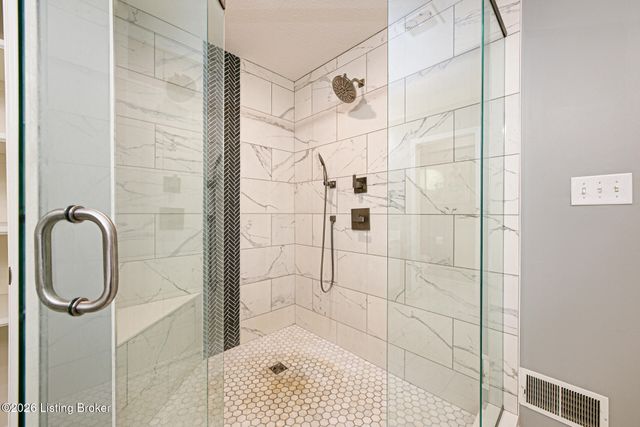 4604 Steep Ridge Ct, Louisville, KY 40299