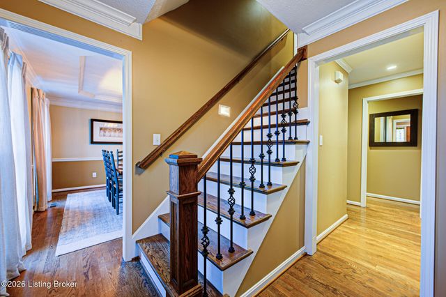 4604 Steep Ridge Ct, Louisville, KY 40299