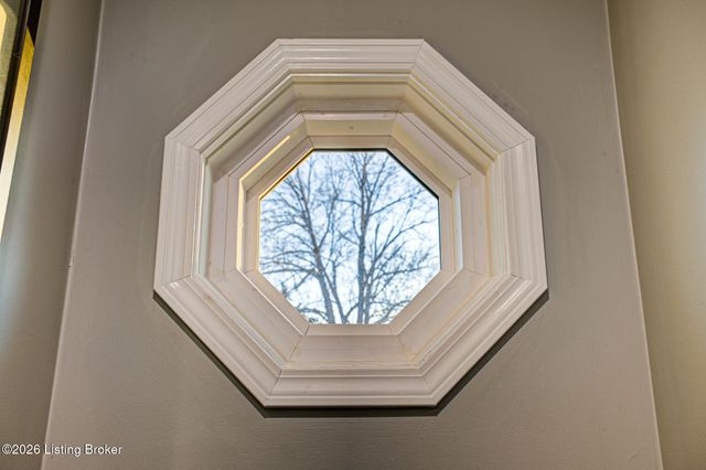 4604 Steep Ridge Ct, Louisville, KY 40299