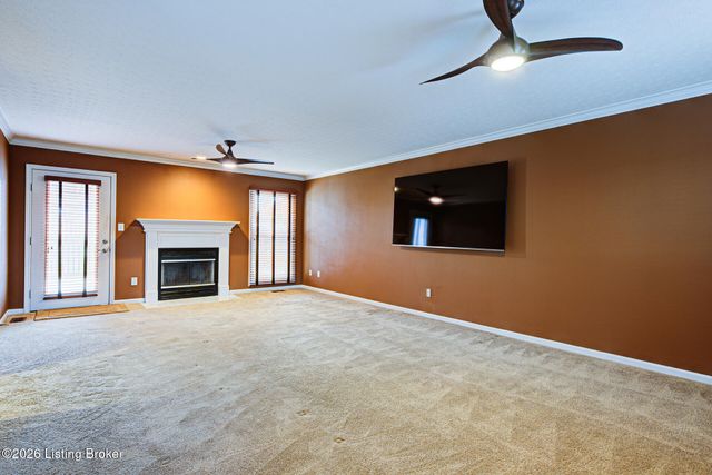 4604 Steep Ridge Ct, Louisville, KY 40299