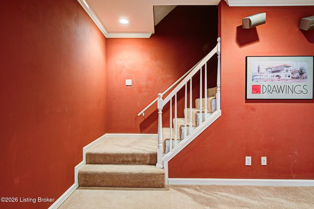 4604 Steep Ridge Ct, Louisville, KY 40299