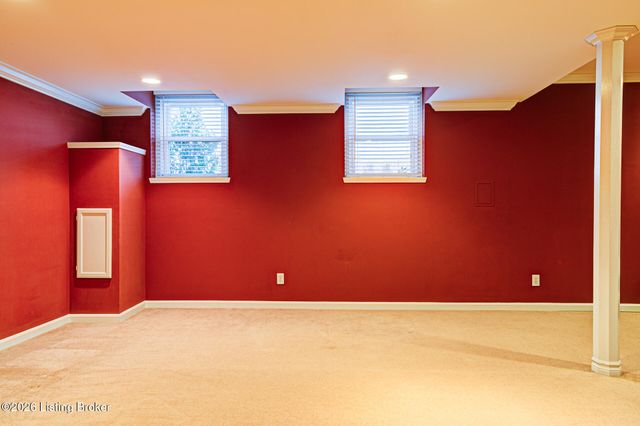 4604 Steep Ridge Ct, Louisville, KY 40299