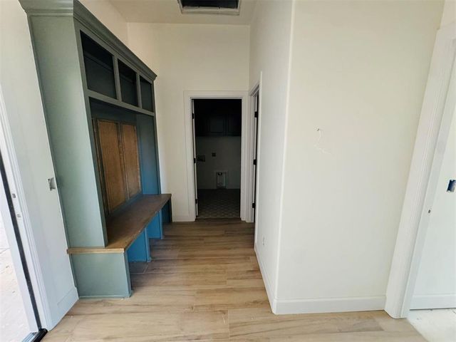 9301 Eliana Drive, Guthrie, OK 73044