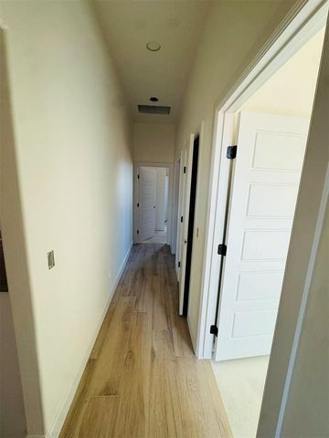 9301 Eliana Drive, Guthrie, OK 73044