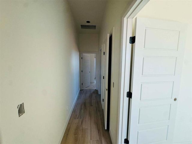 9301 Eliana Drive, Guthrie, OK 73044