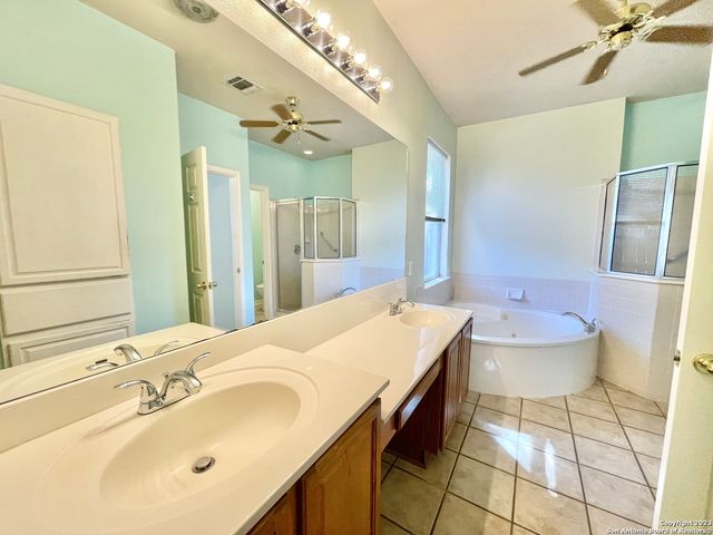 707 BELMARK CT, San Antonio, TX 78258