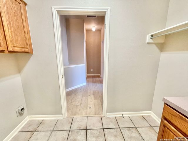 707 BELMARK CT, San Antonio, TX 78258