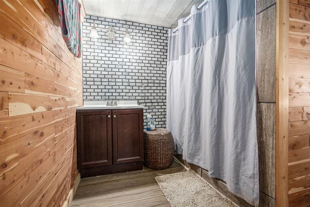 389 Parker Avenue, Benton Harbor, MI 49022