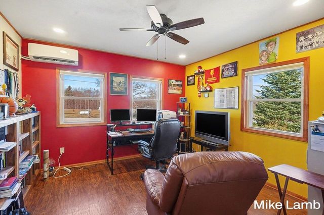 822 W 60th Street, Garfield Twp, MI 49337