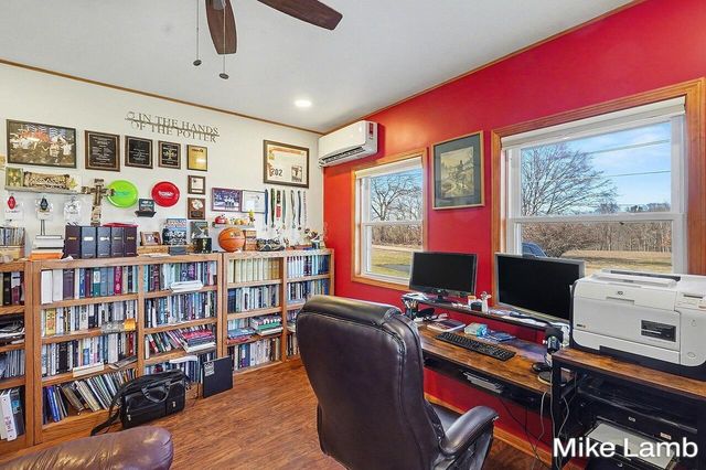 822 W 60th Street, Garfield Twp, MI 49337