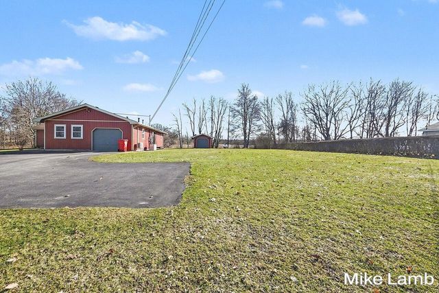 822 W 60th Street, Garfield Twp, MI 49337