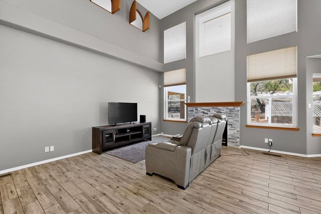 10339 Durham, Albuquerque, NM 87114